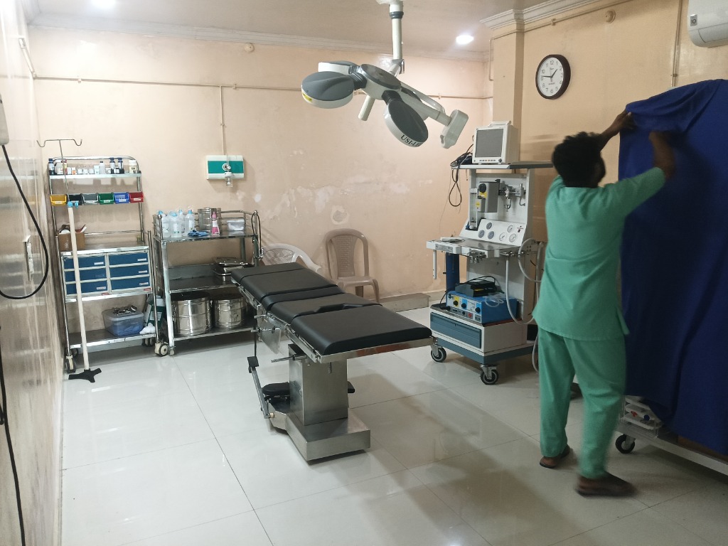 Surgical Theater Bed and Light